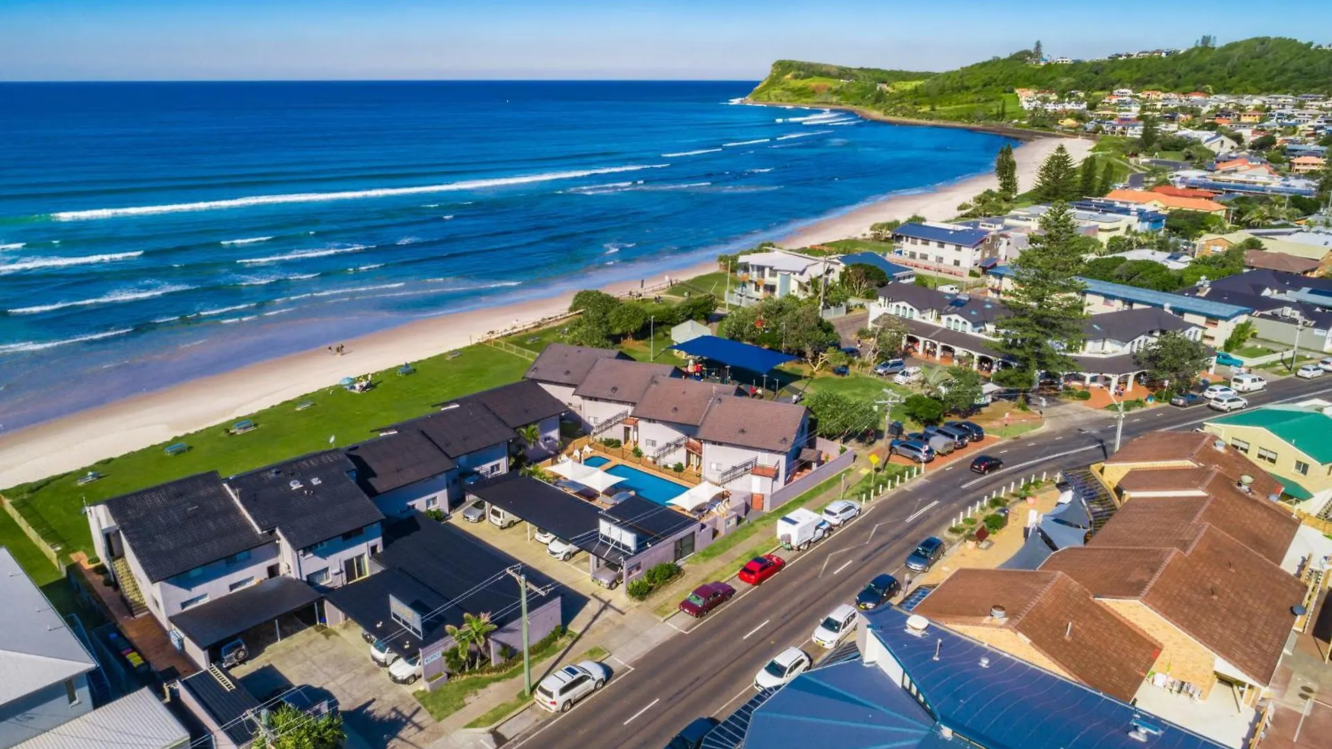 Absolute Beachfront Apartments 3T Lennox Head Australia